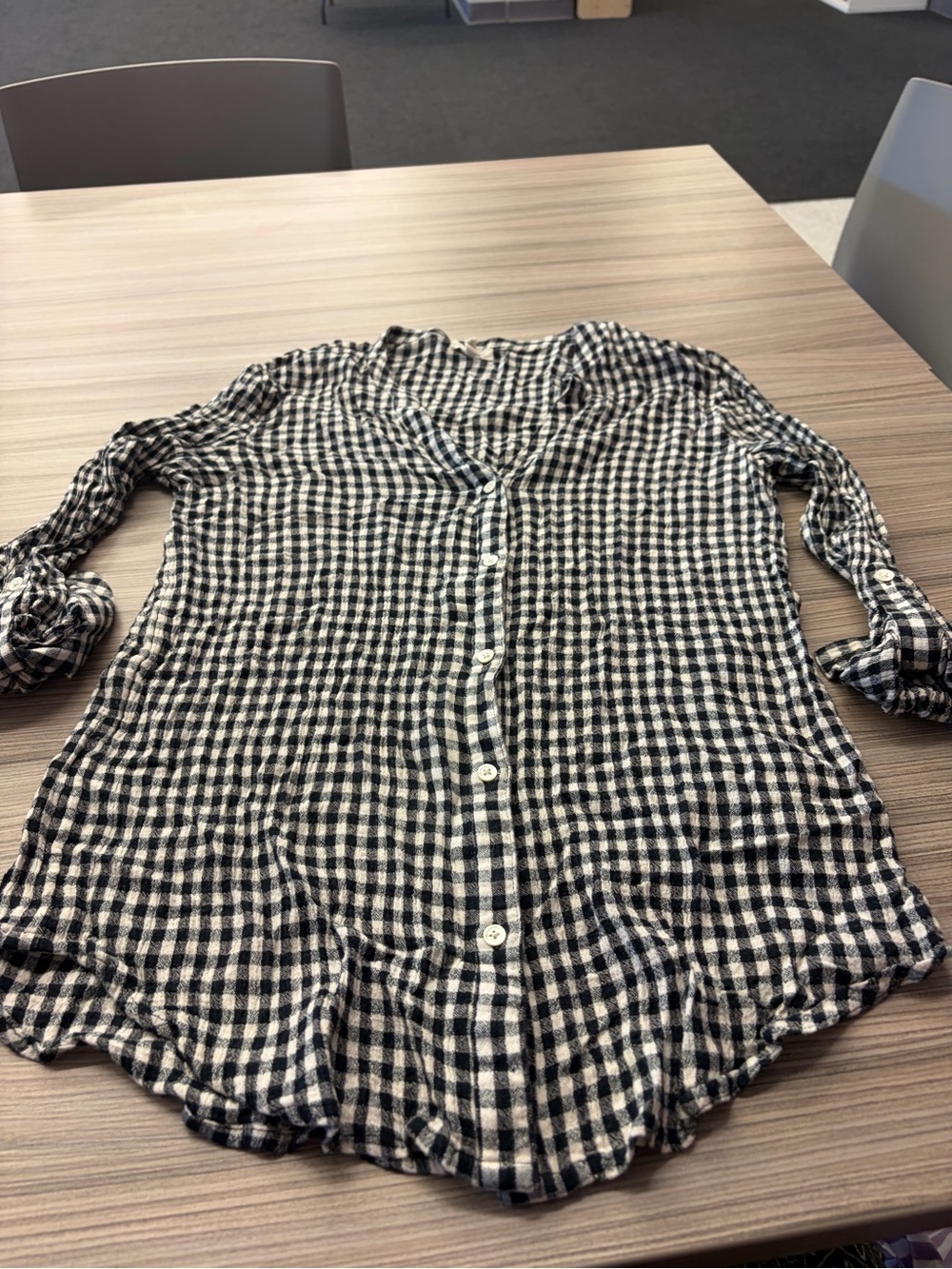Soft Joie Black and White Gingham Button-Front Blouse, crepe material - M